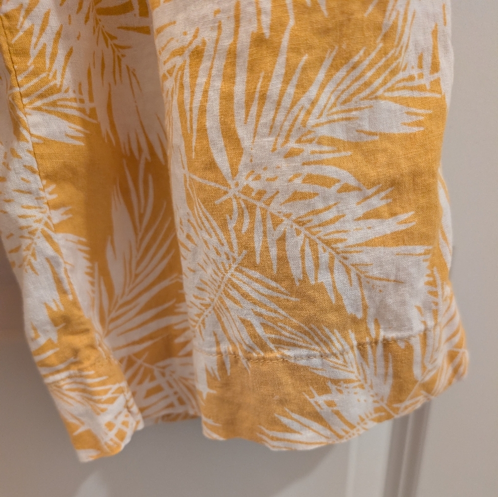 Panama Jack Wide Legged Cropped Linen/Rayon Pants - Picture 4 of 10